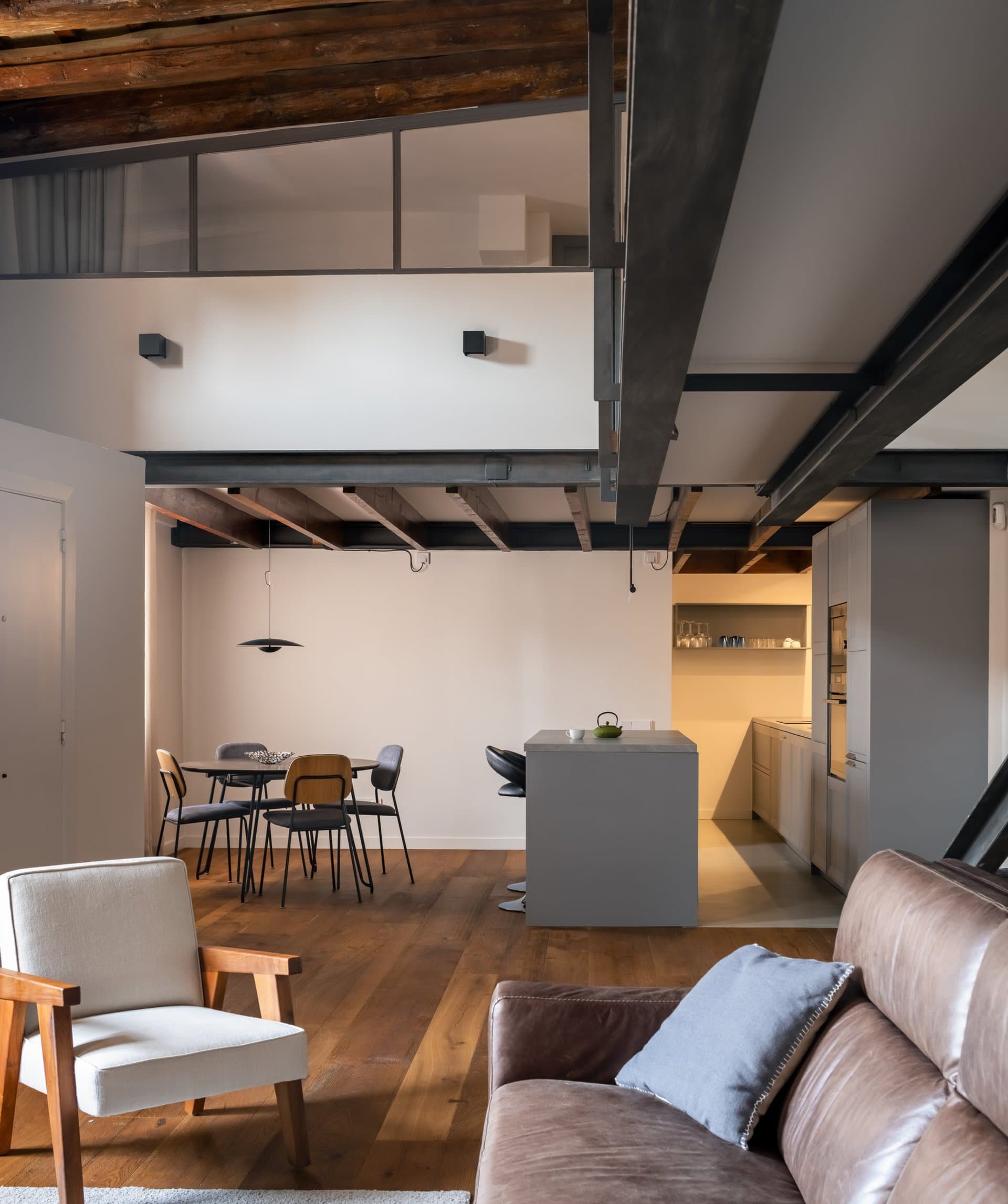 CORTINES — 3