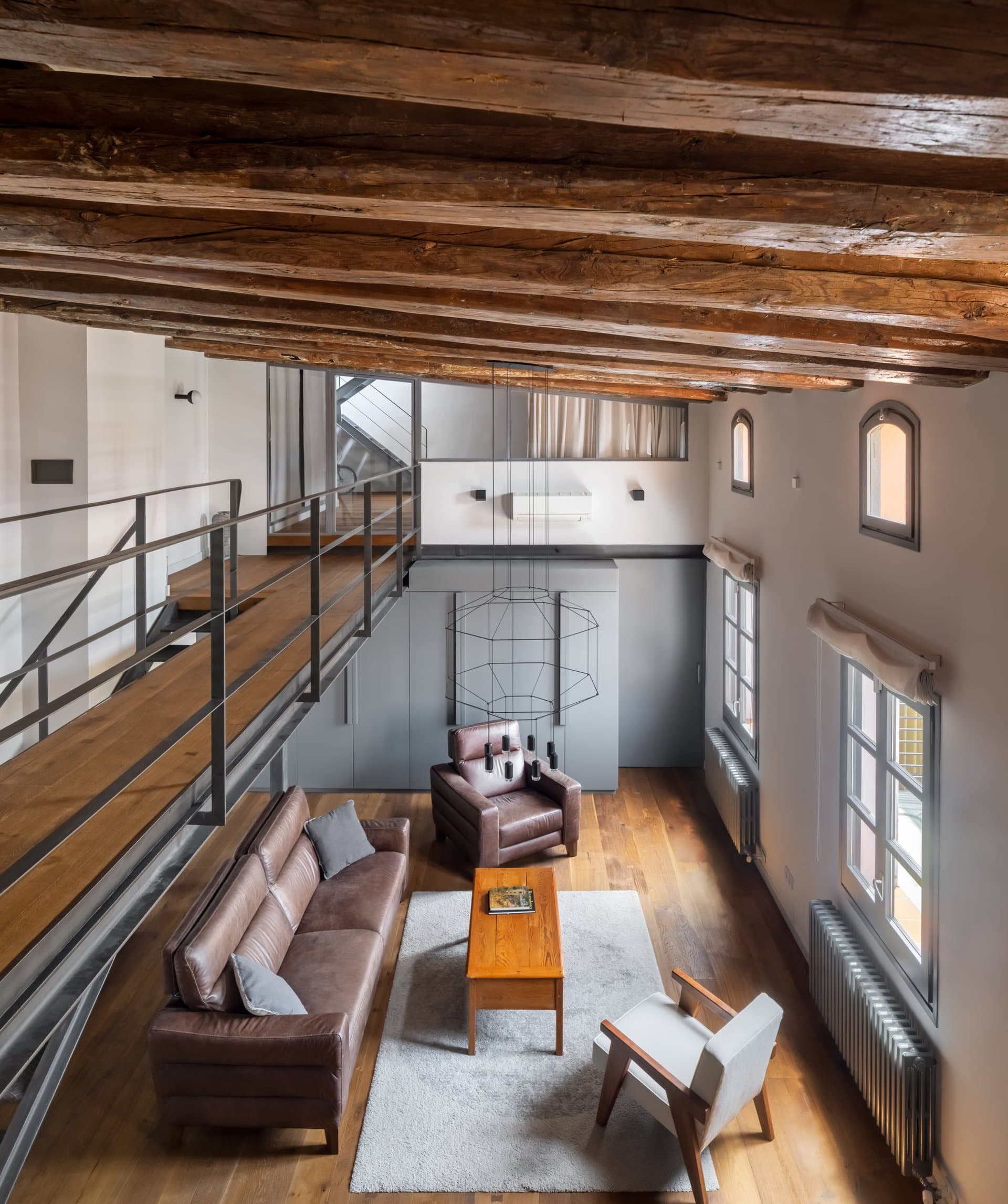 CORTINES — 6