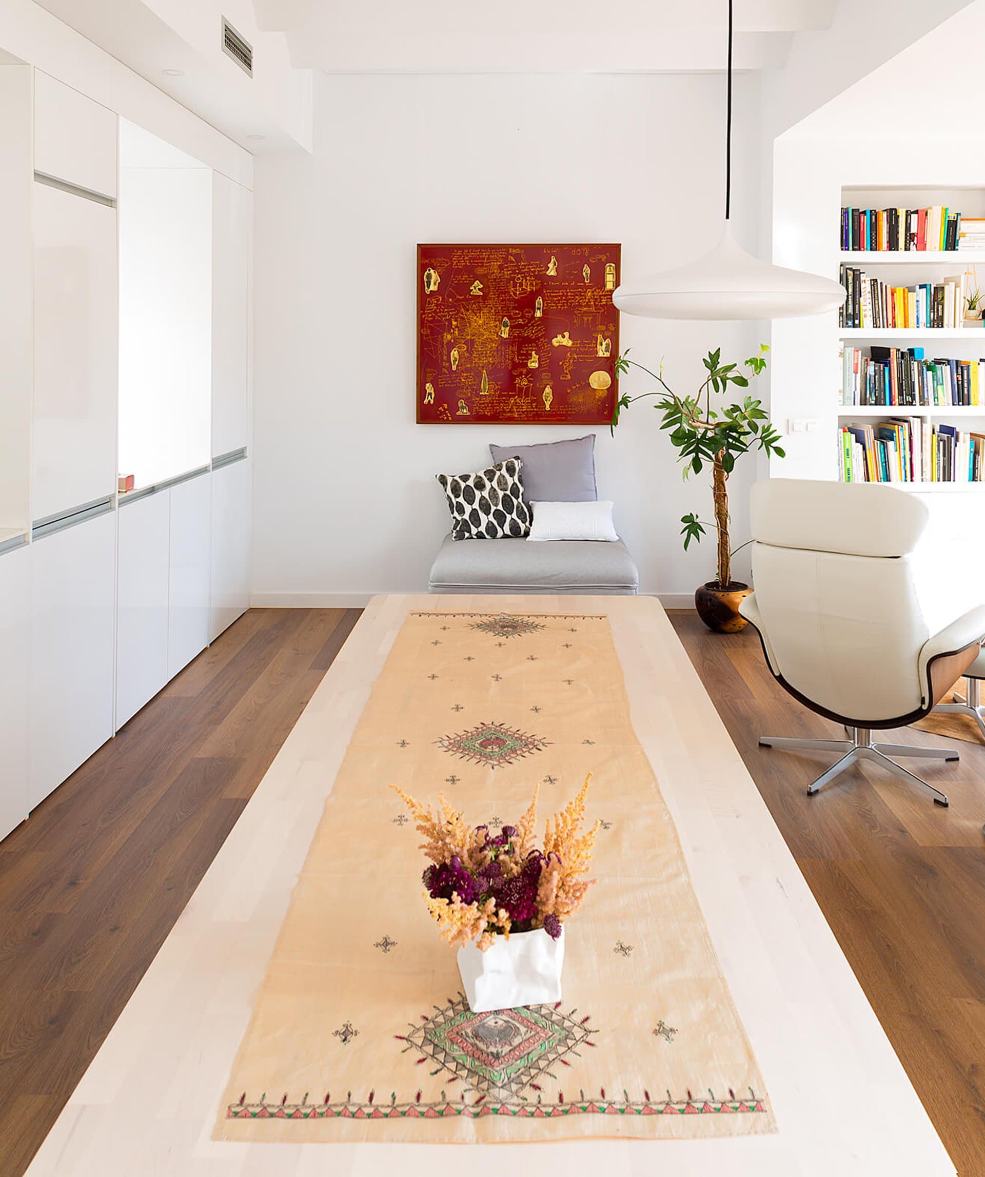 CASA BORN — 2